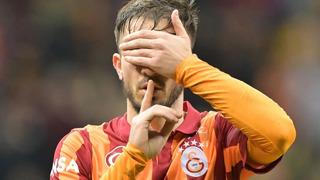 Galatasaray'da Kerem Aktürkoğlu'ndan sonra bir ayrılık daha! Halil Dervişoğlu'nun Eyüpspor ile anlaşma aşamasında olduğu öğrenildi...