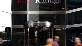 Fitch Türkiye’yi erken faiz konusunda uyardı 