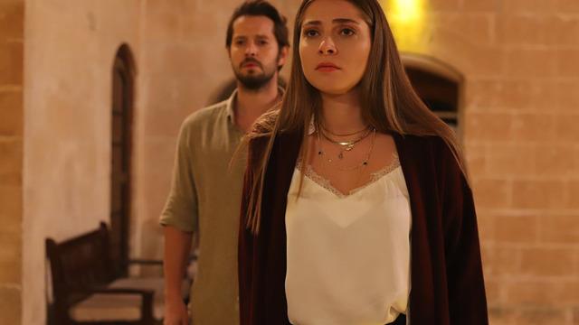 Hercai'nin Yaren'i İlay Erkök Türkiye'yi terk etti! O ülkeden ev ve araba aldı