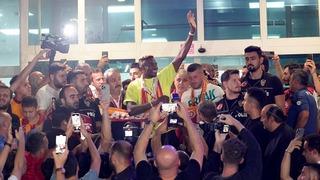 Galatasaray'ın yeni süper yıldızı İtalya'da olay çıkardı! İşe yaramaz bir takım