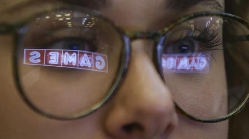 Dedikoduyu ve ka&ccedil;ak elektriği oyuna &ccedil;evirdiler