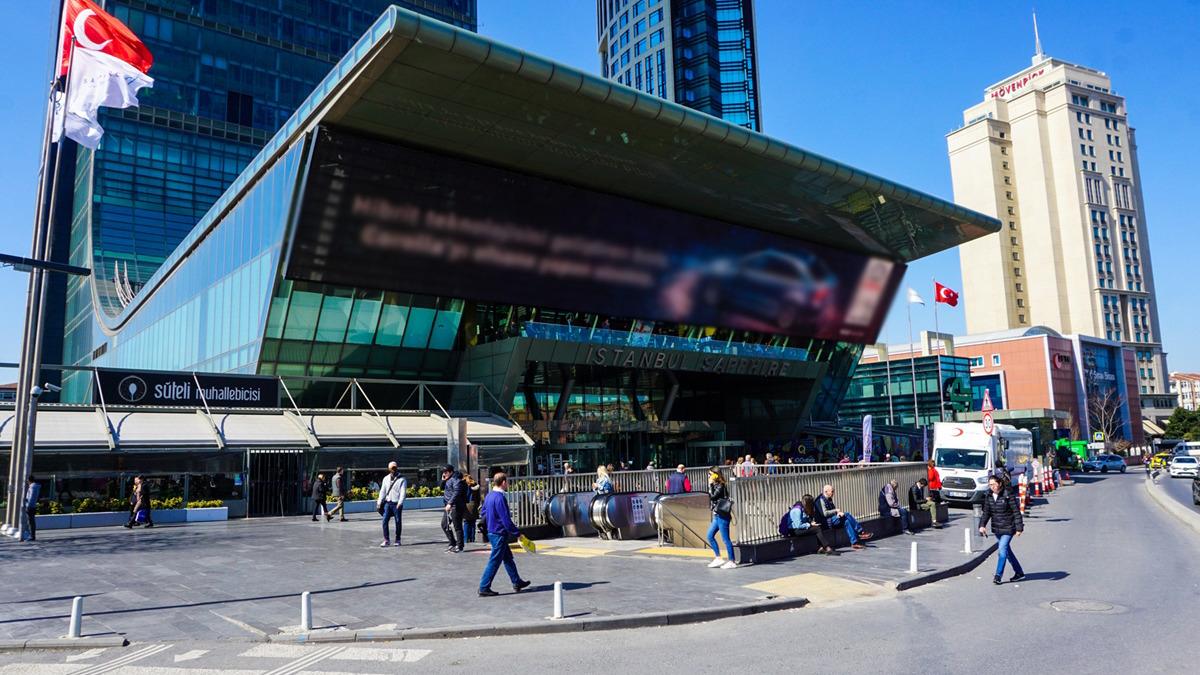 İstanbul'un en yüksek binasıydı! Sapphire AVM borçları yüzünden kapandı - Finans haberlerinin doğru adresi - Mynet Finans Haber