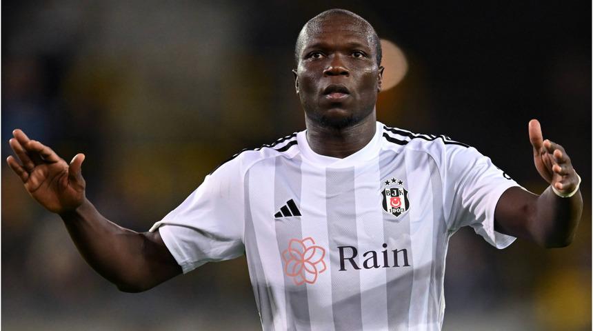 Aboubakar Türkiye'den vazgeçemiyor! Golcü isim bu kez bambaşka başka bir takımla Süper Lig'e geri dönüyor