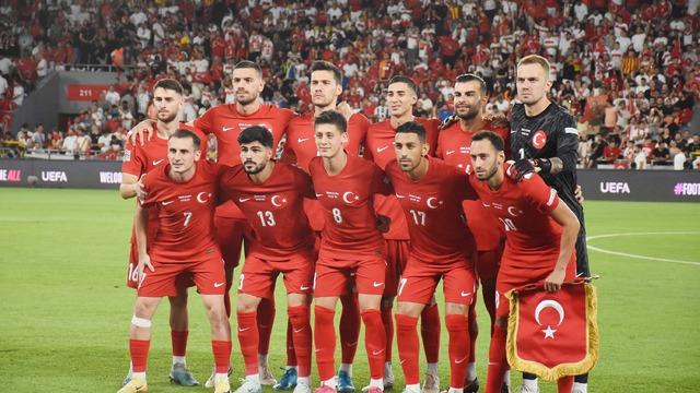 İzlanda maçının yıldızı Kerem Aktürkoğlu'nun nasıl 3 gol birden attığını böyle açıkladı! 