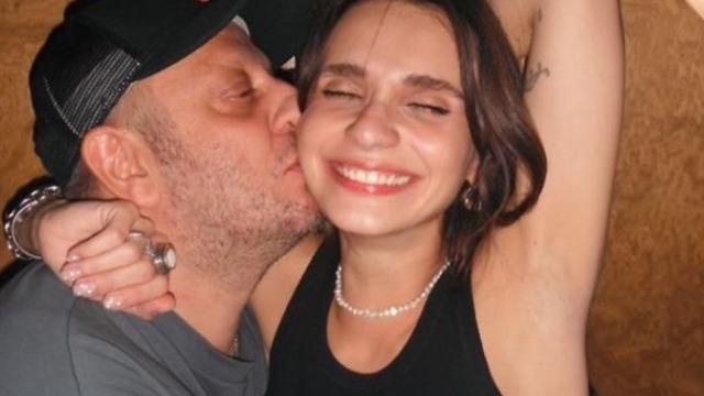 Düğünleri üç kez ertelenmişti! Serkan Keskin ile Meriç Aral'ın nikah tarihi sonunda belli oldu