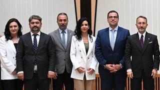 Fahrettin Altun bakanların basın müşavirleriyle bir araya geldi! ‘Hakikat mücadelemiz devam ediyor’