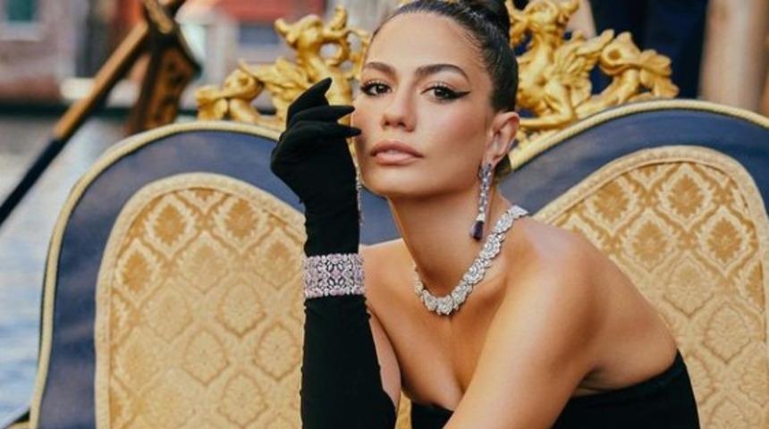 Yeni projesi merak ediliyordu! Demet Özdemir'e bomba partner! Yakışıklı oyuncuyla... 