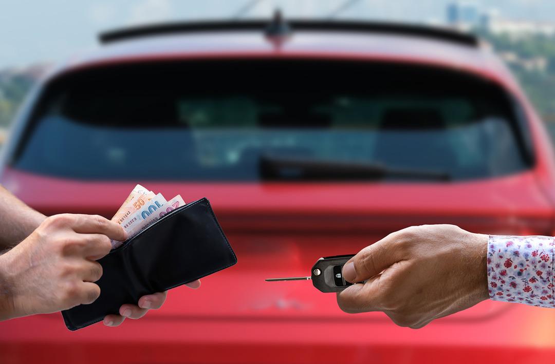 İkinci el araba fiyatlarında bu yıl ilk kez oldu! Enflasyon aradan &ccedil;ıkınca dip seviyeyi g&ouml;rd&uuml;