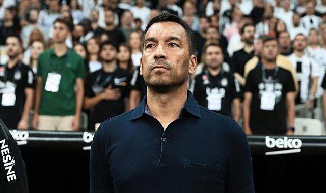 besiktas-teknik-direktoru-giovanni-van-bronckhorst-reaksiyonumuz-mutlu-etti-9069