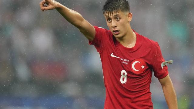 EA FC 25'te şut reytingini gören Arda Güler, yetkililere isyan etti! ''Bunlar futbol falan izlemiyor