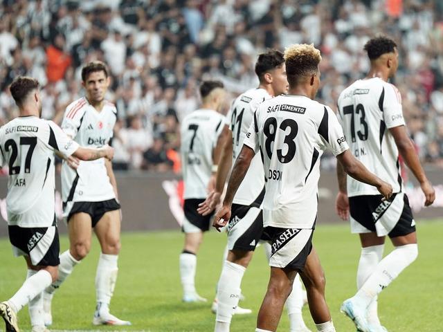 Ajax'ın UEFA'ya yaptığı "Beşiktaş taraftarı gelmesin" başvurusuna yanıt geldi!