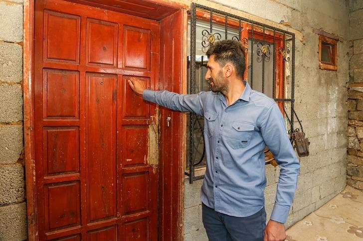 Okulun tek öğrencisi! Yalnız gidiyor, okuyor, oynuyor, geliyor... 'Keşke sınıf arkadaşım olsaydı' G3