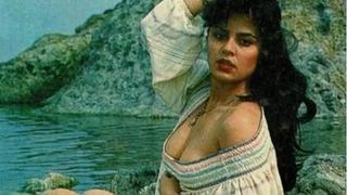 Yeşilçam'ın cesur kadınlarındandı... Serpil Çakmaklı kızıyla gündem oldu! Merve Dümer'i görenler hayran kaldı