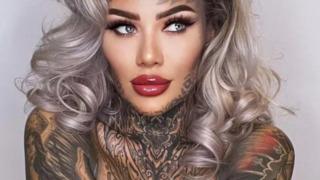 İngiltere'nin en dövmeli kadını olarak ünlenmişti! Yapımı tam 4 saat sürdü... 'En acı veren dövmesini' sergiledi