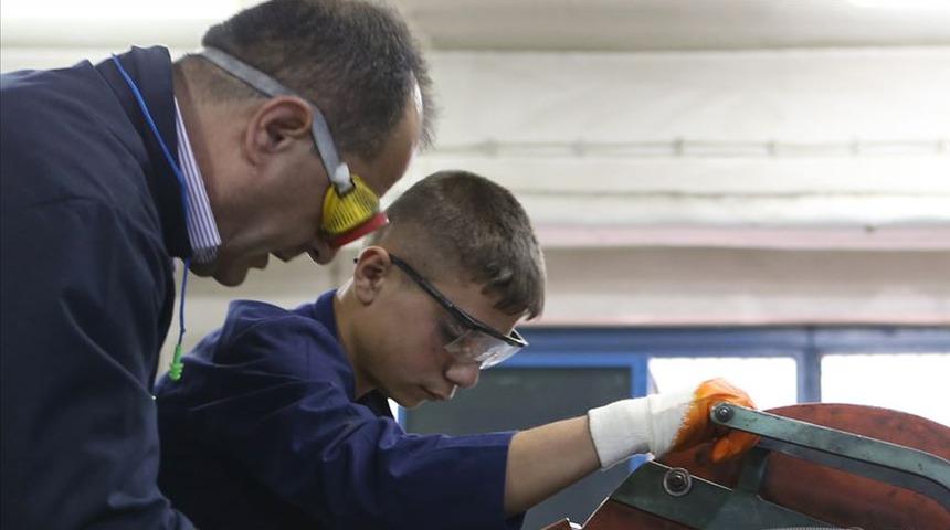 E-MESEM giriş: E-MESEM sistemine nasıl girilir, E-MESEM e-Devlet ve MEBBİS girişi nasıl yapılır?