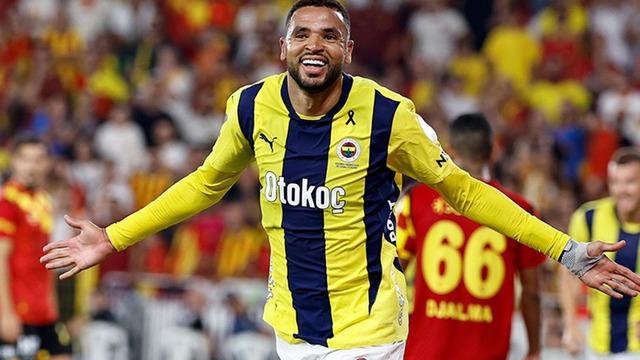 24 yıllık aranın ardından Fenerbahçe'nin yeni transferi En-Nesyri rekoru kırdı!