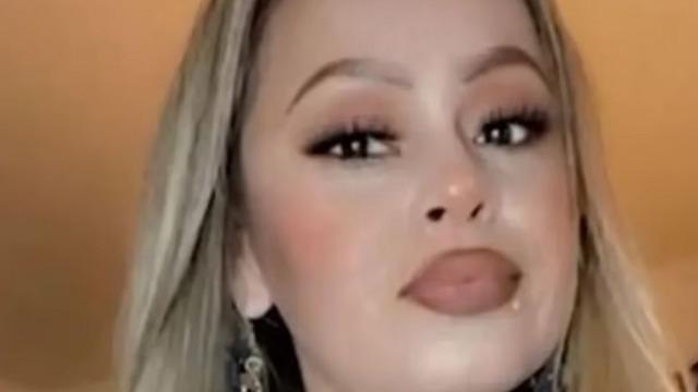 Akşam yemeğinde az pişmiş balık yedikten sonra dört uzvunu kaybetti! Elleri ve ayakları 