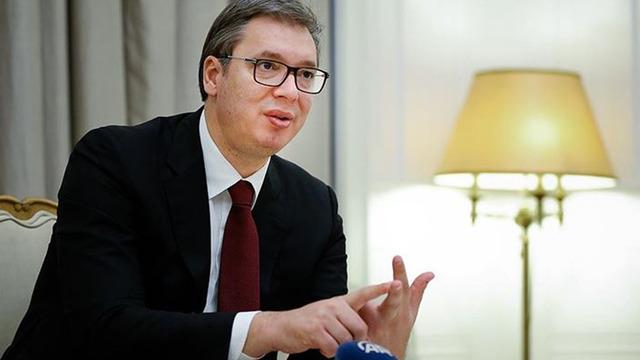 Sırbistan Cumhurbaşkanı Vucic aldığı kararı duyurdu! Zorunlu askerlik 75 gün olacak