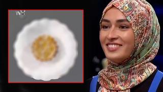 MasterChef Beyza'nın hurma tatlısı şefleri mest etti! Kaşık atacaktım dedi, sosyal medya yıkıldı
