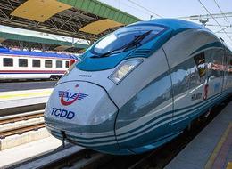 Demiryollarıyla 8 ayda 177 milyon yolcu taşındı