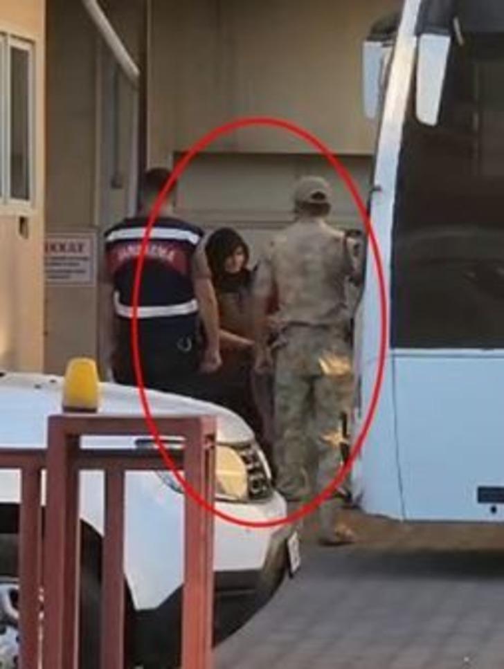 Narin'in annesinin yaktığı ağıt herkesi şaşırttı! Duyan inanamıyor... Haftalar sonra ortaya çıktı: "Bir köşeye atın! Kızım biliyor, dayanamıyor" G3