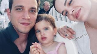 Selahattin Paşalı'nın kızı Pera büyüdü! Son haliyle gündemde... Annesinin kopyası