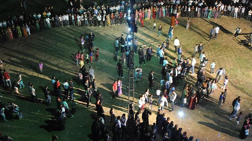 Manisa Valiliği duyurdu: Sokakta yapılan düğün, nişan, sünnet ve eğlence törenleri yasaklandı! Nedeni ise...