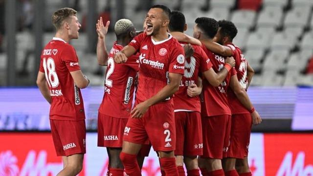 Antalyaspor üç puanı 90+8'de aldı!