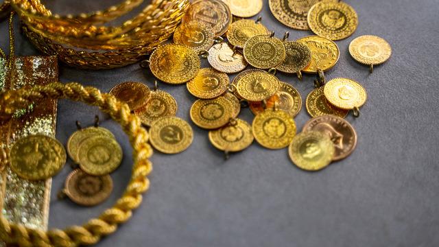 Altın için puslu havalar... Son dönemin en kötü haftasını geride bıraktı! Alım için son fırsat olabilir! İslam Memiş 'Aralık' diyerek uyardı