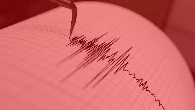 Hatay'da deprem! Peş peşe açıklama geldi