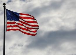 ABD'de perakende satışlar beklentiler aksine artış kaydetti