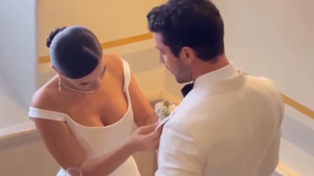 Kaan Yıldırım ile evlendi! 1.5 aylık hamile olduğu söylenen Pınar Deniz'in gelinliği sosyal medyayı ikiye böldü