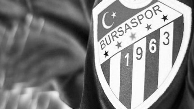 Bursaspor camiasında büyük üzüntü! Efsane Başkan Kani Şen maç öncesi geçirdiği kalp krizi sonrası hayatını kaybetti