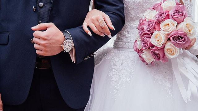 Gelinin istekleri bitmedi, damat çözümü kaçmakta buldu! O büyük talepler şaşkına çevirdi