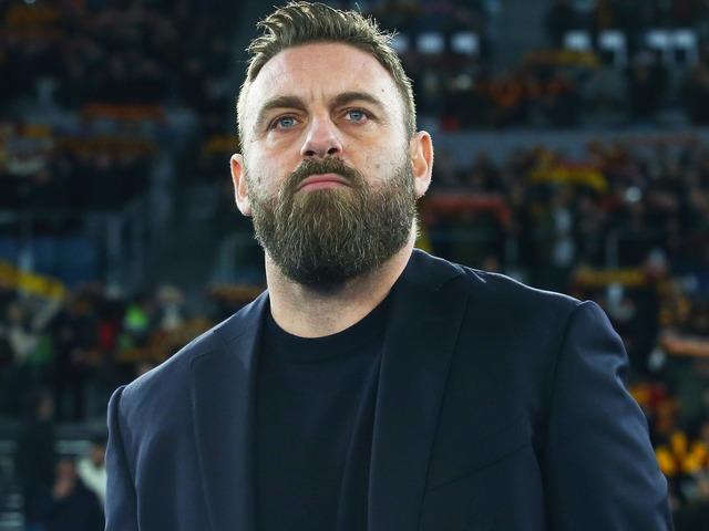 Roma'da teknik direktör Daniele De Rossi'nin görevine son verildi