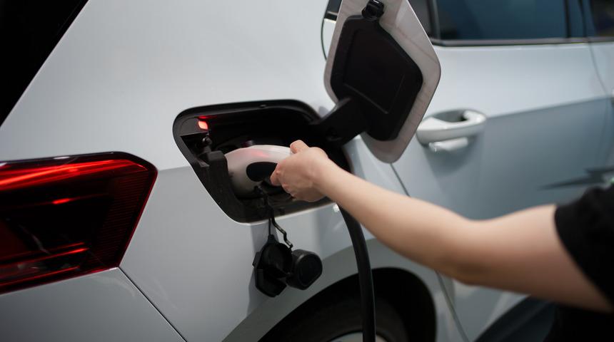 Çinli otomobil devi Tesla'ya seslendİ! O açıklama ile yer yerinden oynayacak, 'Ortak düşmanımız...' deyip ters köşe yaptı