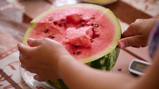 Karpuz tatlısı tarifi: Karpuz tatlısı nasıl yapılır?