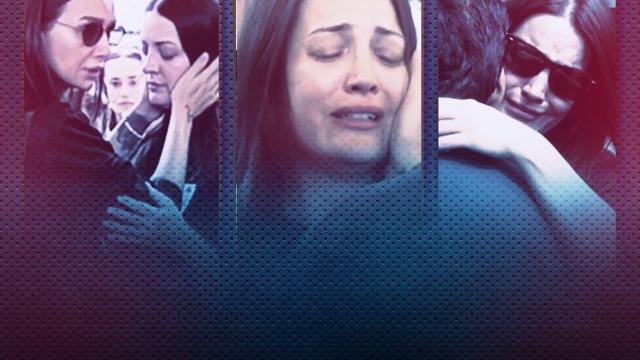 İrem Sak babasının cenazesinde ayakta durmakta zorlandı! Birce Akalay bir an olsun yanından ayrılmadı