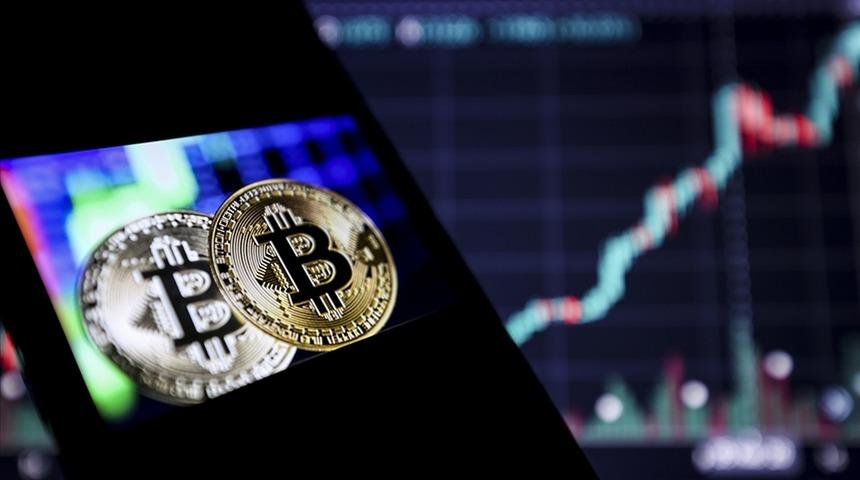 Bitcoin'de neler oluyor, kaç dolar oldu? Gece yarısı adeta çakıldı, 110 bin dolara kadar düştü