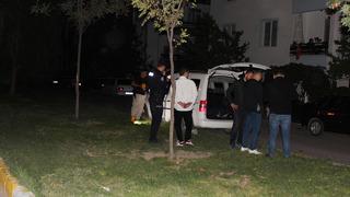 Gece vakti mahalle silah sesleriyle yankılandı! Damadına ateş ederken ona siper olan kızını da vurdu... Kadın öldü, damat ağır yaralı