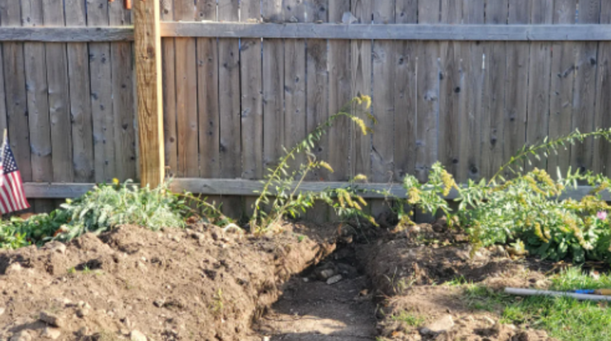Eğlenmek için bahçesini metal dedektörüyle aradı! Gördüklerine inanamadı... Bahçesinden insan kalıntıları çıktı: "Korkunç bir şeyle karşılaştım"