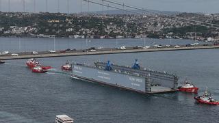 SON DAKİKA | İstanbul Boğazı'nda gemi trafiği çift yönlü olarak askıya alındı