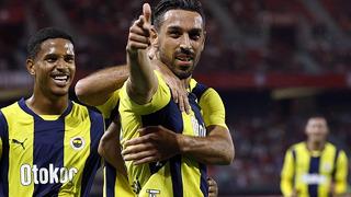 Fenerbahçe'de sözleşmesi sezon sonunda sona eren İrfan Can Kahveci, tüm teklifleri elinin tersiyle iterek sarı-lacivertlilere imza atıyor...
