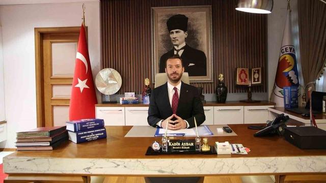 CHP'li Ceyhan Belediye Başkanı Kadir Aydar'ın hapis cezası onandı! Siyasi yasak getirildi