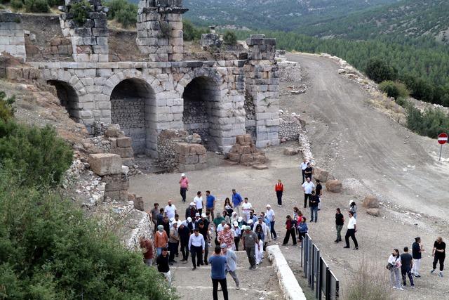 KIBYRA-EFES-VE-PAMUKKALE-HALINE-GELECE_398080_110510