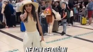 Türkiye'de havalimanından paylaştı! Türkiye'yi estetik ülkesi olarak tanımladı... Buraya neden geldiğimi tahmin etmenizi istiyorum