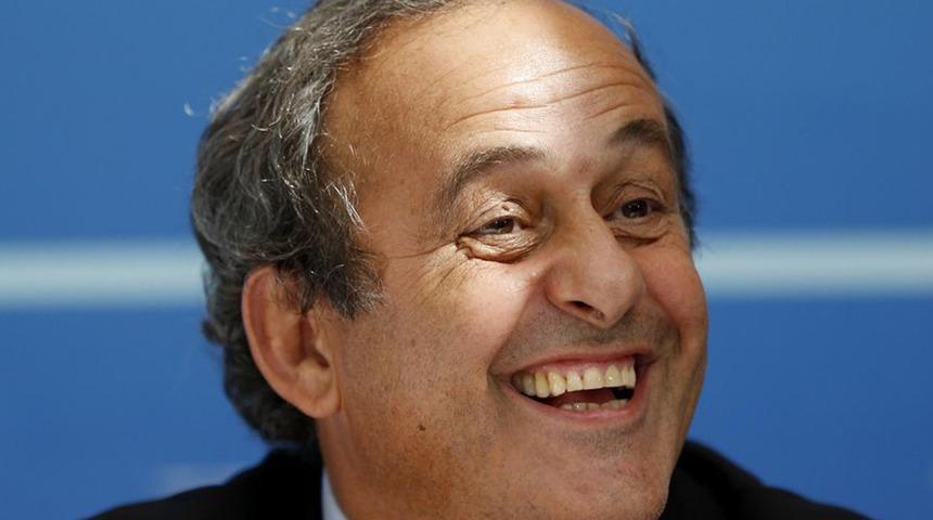 UEFA'nın eski başkanı Platini'den futbolda devrim yaratacak öneri! "11 futbolcu çok fazla, 10'a düşürelim"