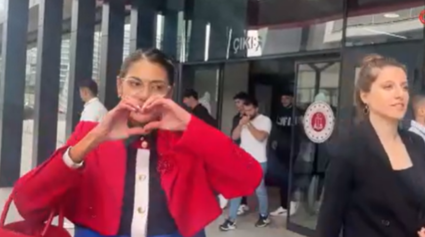 Nihal Candan duruşmadan ağlayarak çıktı! Fenomenden Bahar Candan sorusuna kalpli yanıt!