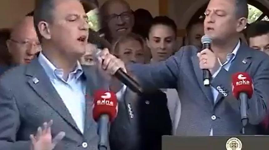 CHP Lideri Özgür Özel tepki gösterip alandan uzaklaştırdı: 'Ne zaman Mustafa Kemal'in askerleriyiz diyeceğimi ben söylerim'