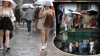 Camiyi su bastı! Taksim'de yağmura yakalananlar sığınacak durak aradı: İstanbul'da sağanak başladı